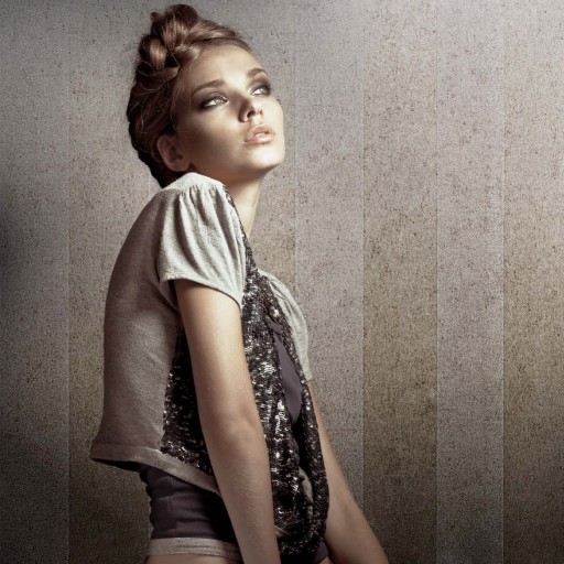 Белые обои со стеклярусом Tiffany Designs Crystal Light IR105-5