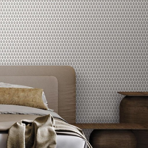 Чёрно-белые флизелиновые обои York MT5608