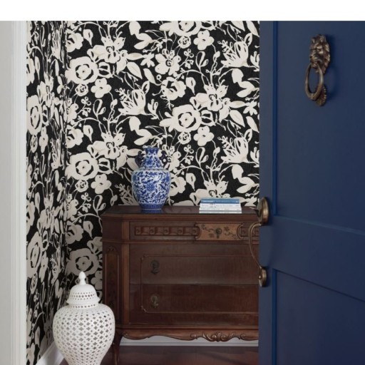 Чёрно-белые флизелиновые обои York BL1733